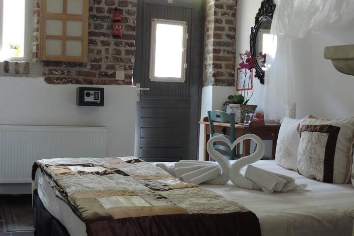 Room 16 of 57