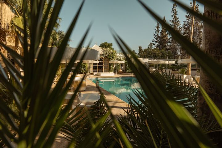 Pool 126 of 152