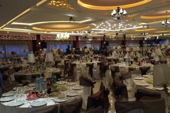 Ballroom/Hall 62 of 75