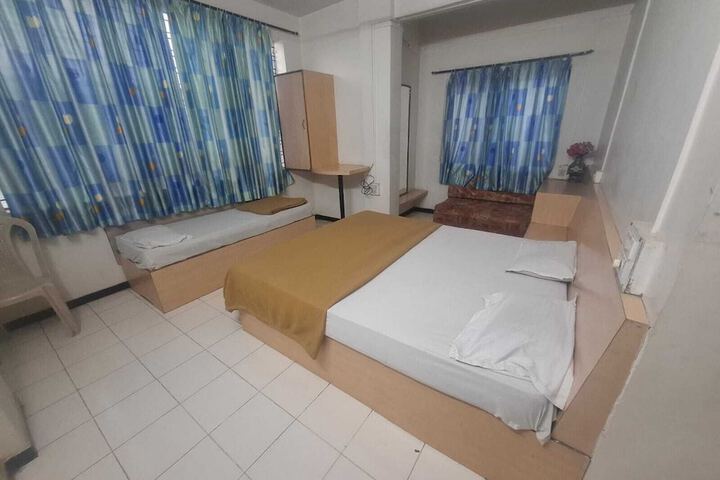 Room 7 of 23