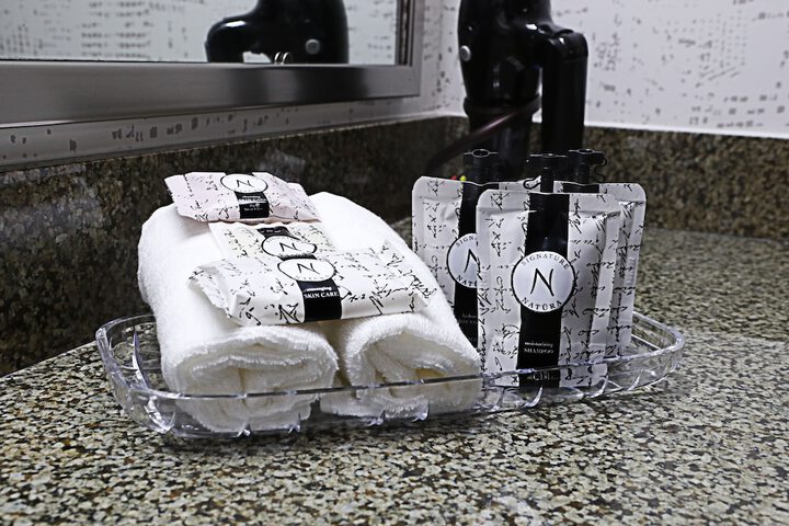 Bathroom amenities
