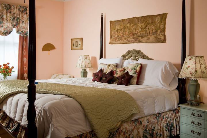 Room 12 of 67