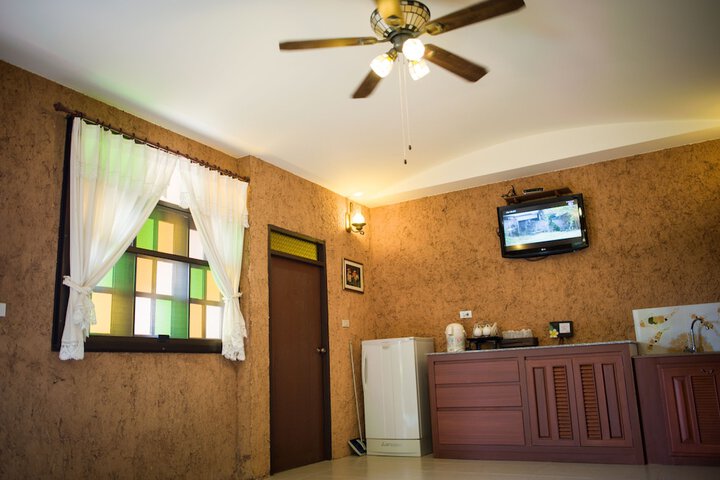 Room 25 of 73