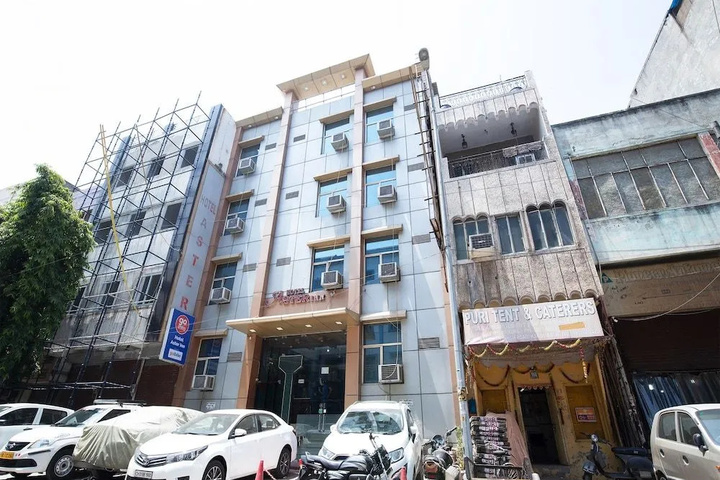 Capital O 312 Hotel Aster Inn