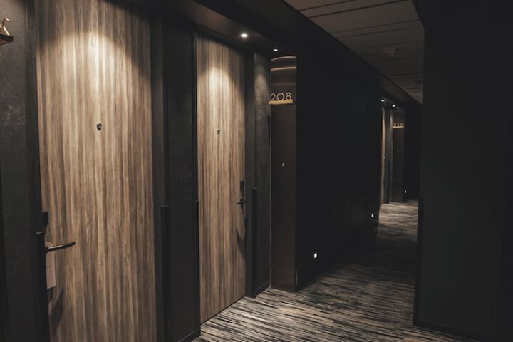 Room 17 of 78