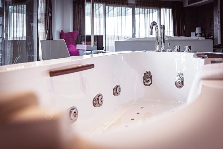 Bathroom Interior Photo