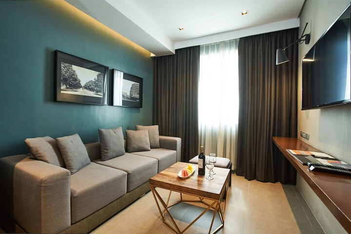 Room 60 of 156