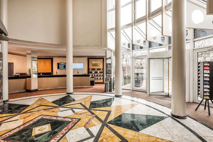 Lobby Entry