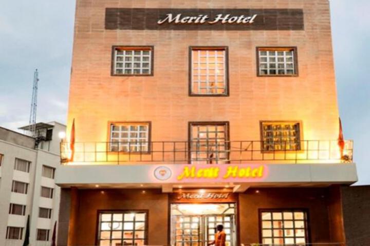 OYO 5539 Merit Hotel