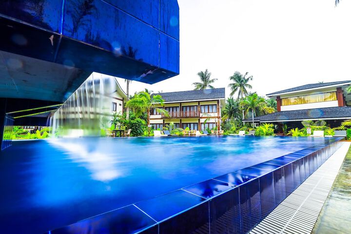 Pool 27 of 56