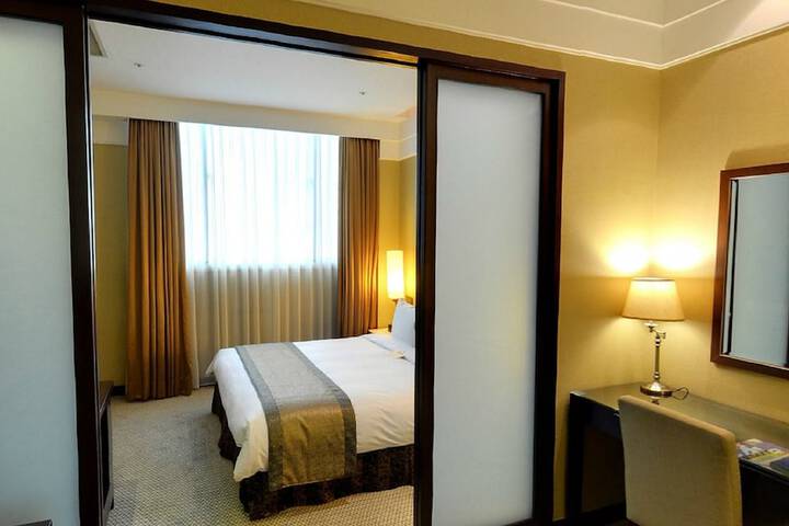 Room 29 of 54