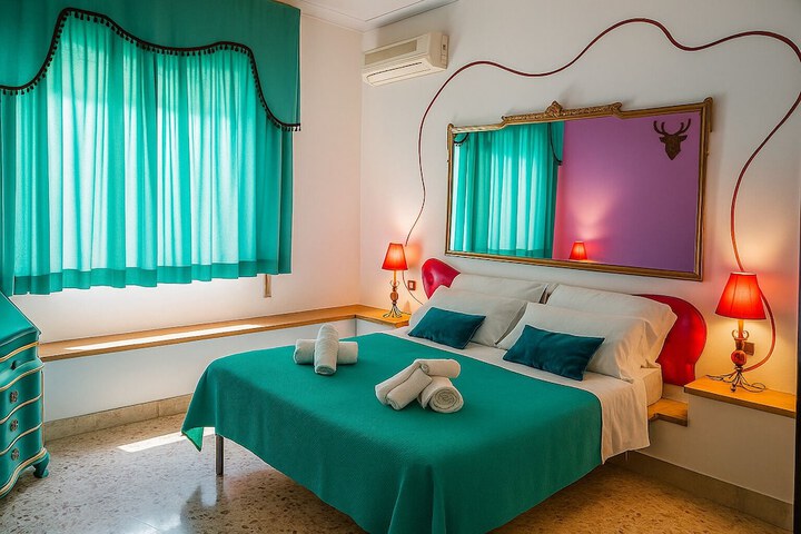 Room 6 of 38