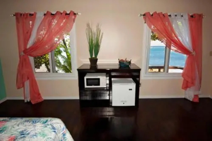Room 3 of 13