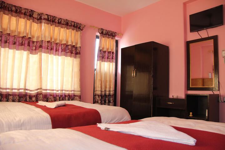 Room 14 of 49