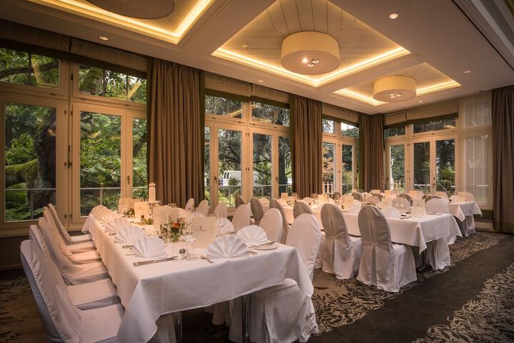 Ballroom/Hall 63 of 88