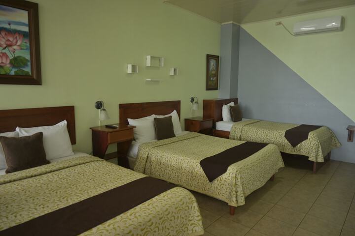 Room 98 of 269
