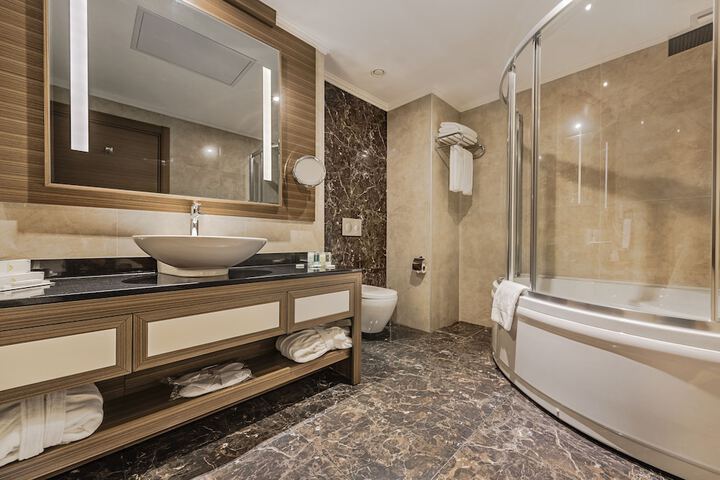 Bathroom Interior Photo