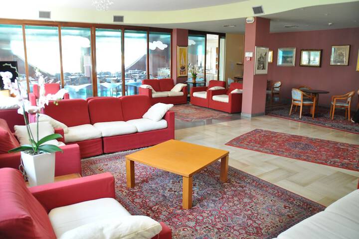 Hotel Interior 3 of 39