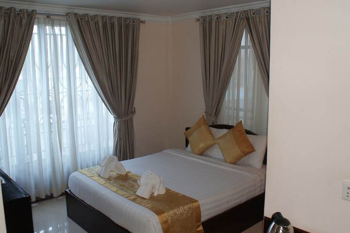 Room 11 of 67