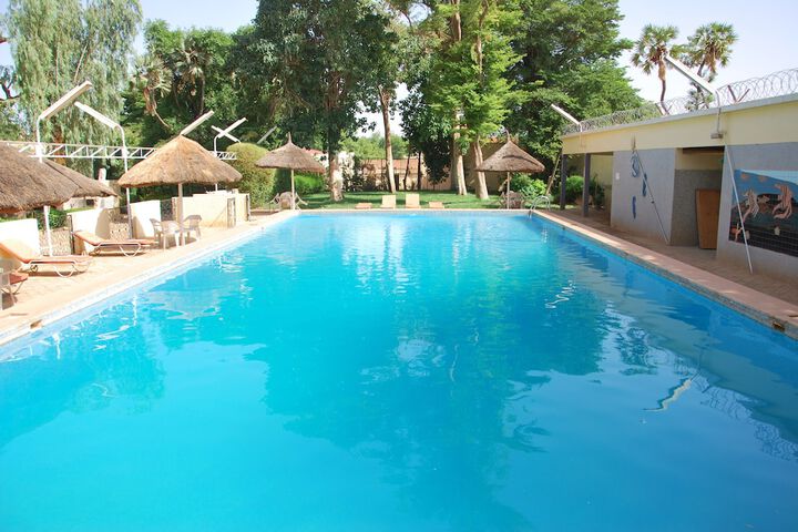 Pool Hotel