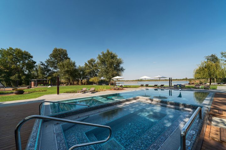 Pool 36 of 49