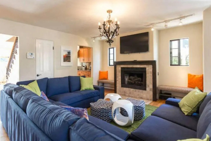 Image of Lg BEACH Home POOL, Hot Tub, Close to Beaches & Downtown El Segundo Beach