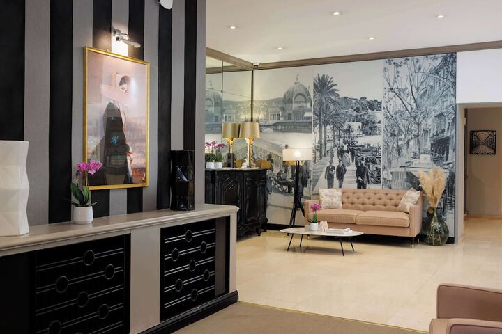 Lobby Photos