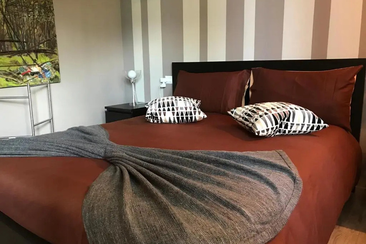 Room 3 of 14