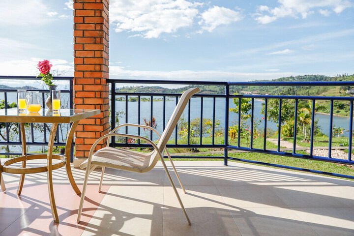 Terrace/Patio 10 of 17