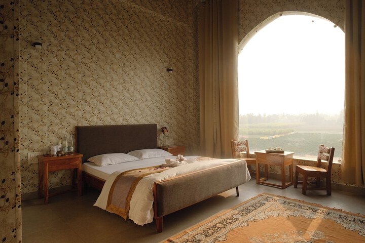 Room 21 of 76