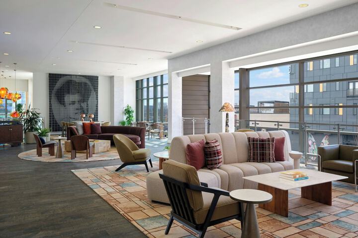 Guest Lobby