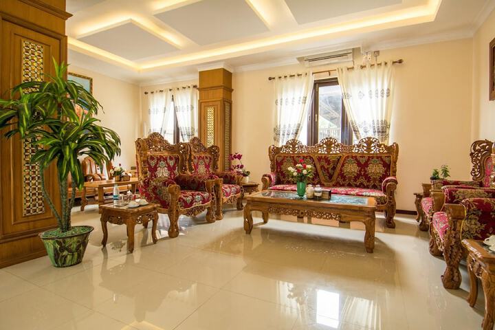 Hotel Interior 7 of 41