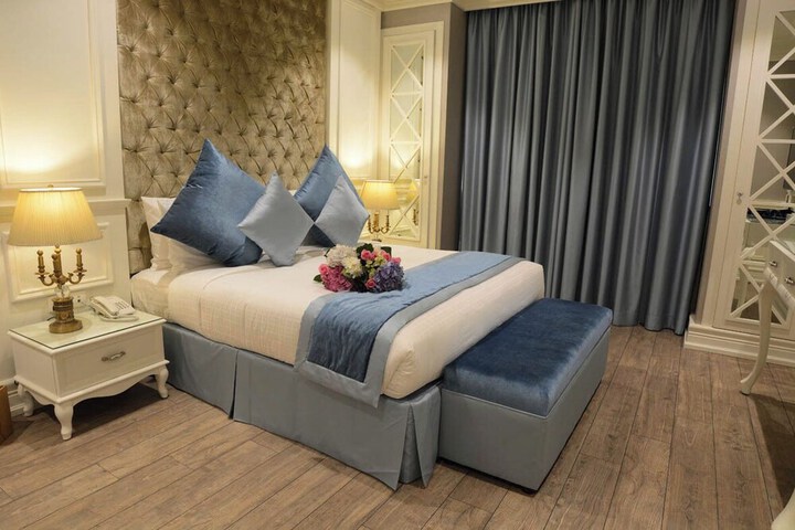 Room 4 of 57