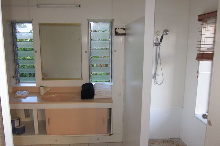 Room 42 of 63