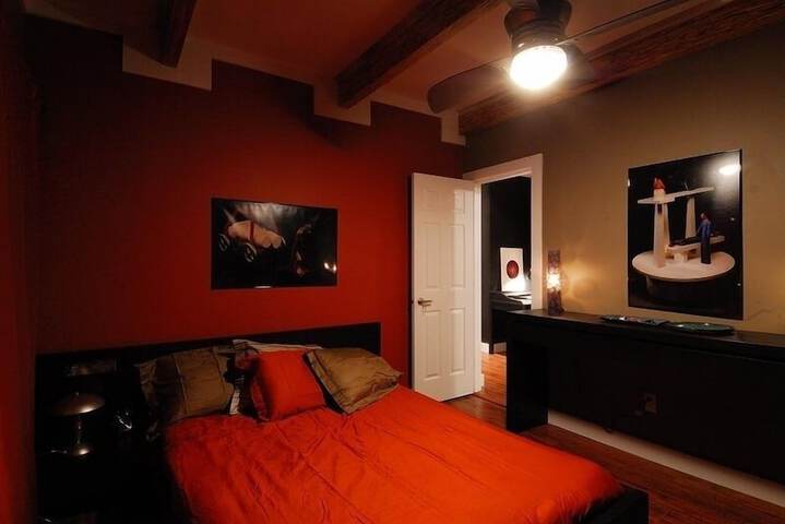 Room 9 of 44