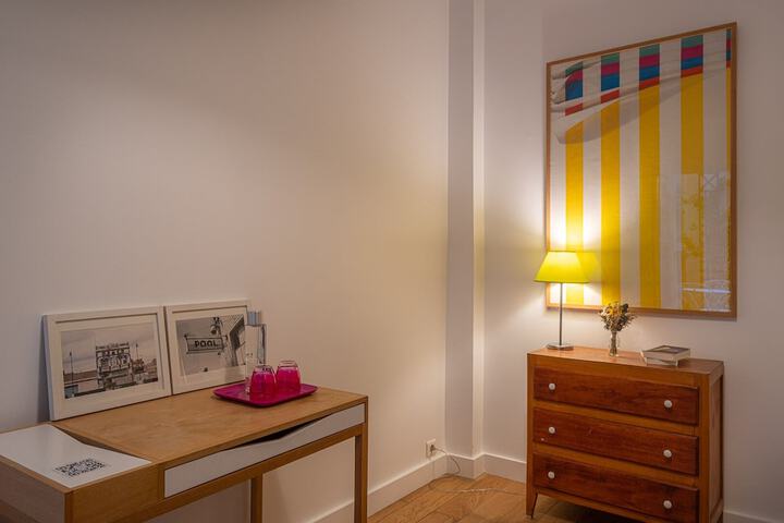 Room 50 of 80
