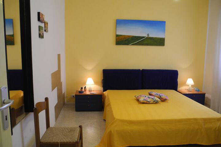 Room 12 of 49