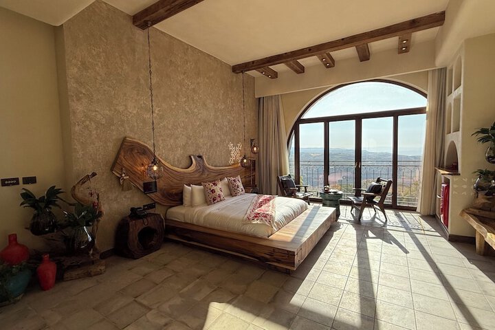 Room 40 of 202