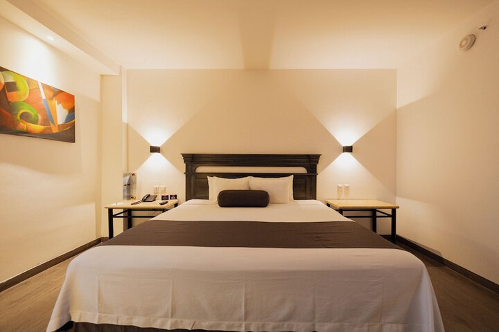 Room 28 of 117