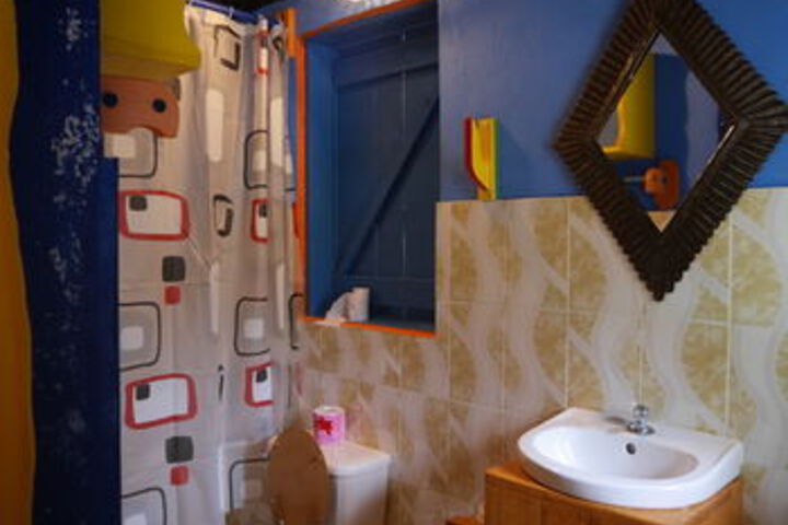 Room 5 of 30