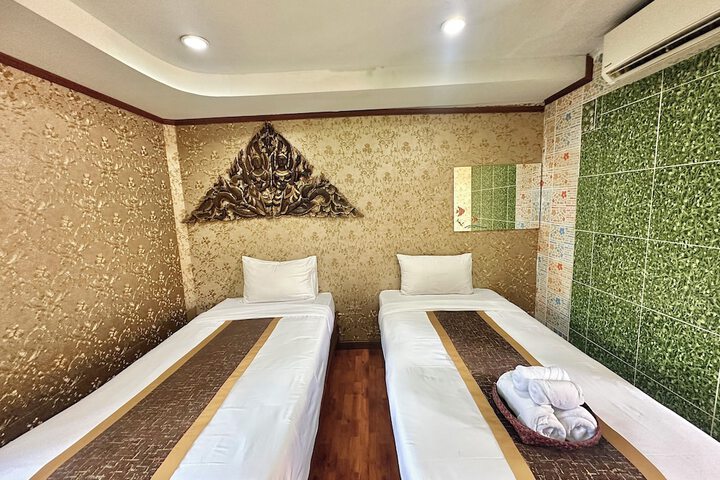 Room 14 of 44