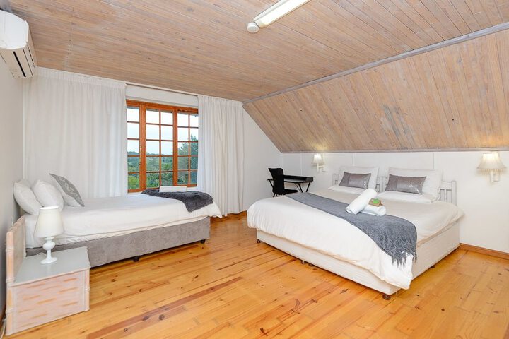 Room 5 of 54