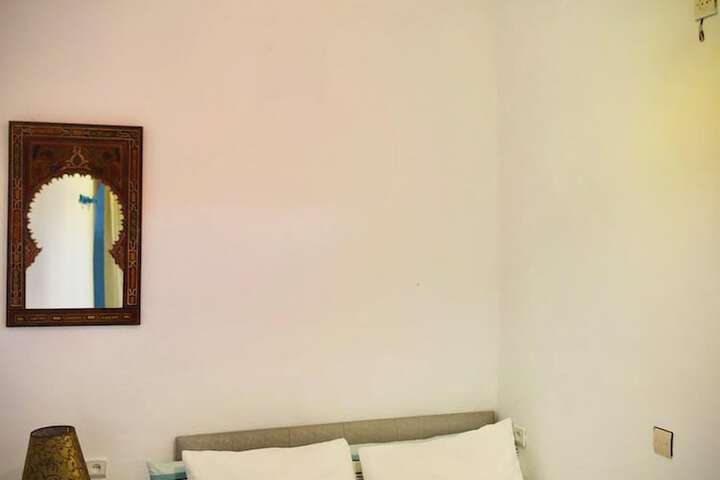 Room 13 of 51
