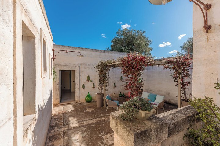 Terrace/Patio 128 of 134
