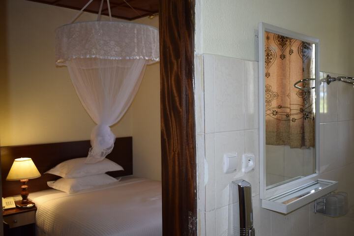 Room 20 of 97