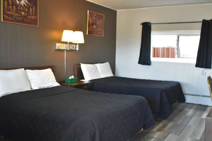 Room 9 of 43