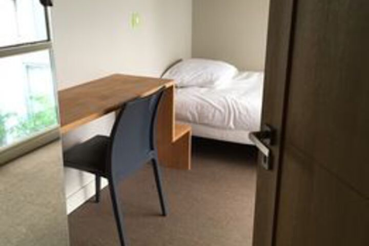 Room 27 of 54