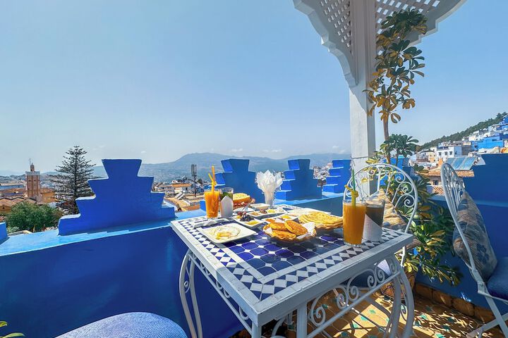 Breakfast/Coffee Service 126 of 128