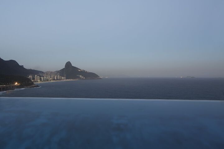 Pool 39 of 52