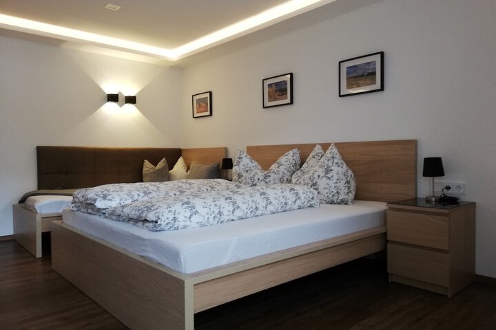 Room 6 of 20